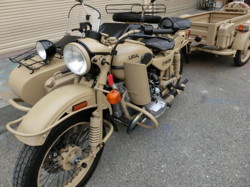 サイドカー付きバイクの全塗装